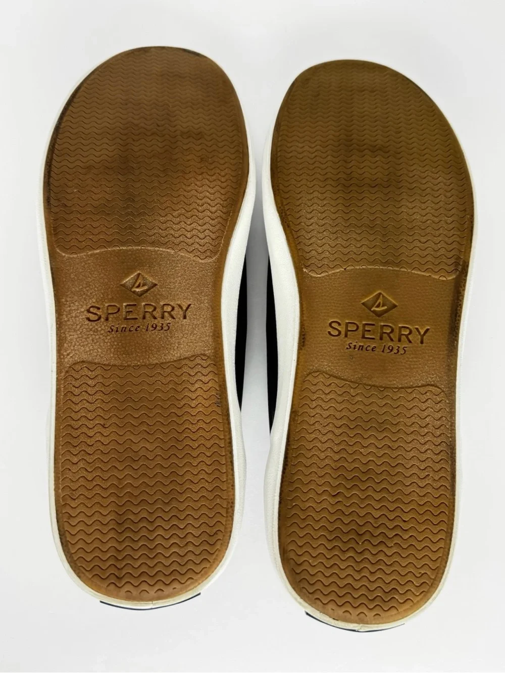 Sperry Men's Black Low-Top Lace-Up Sneakers with White Sole